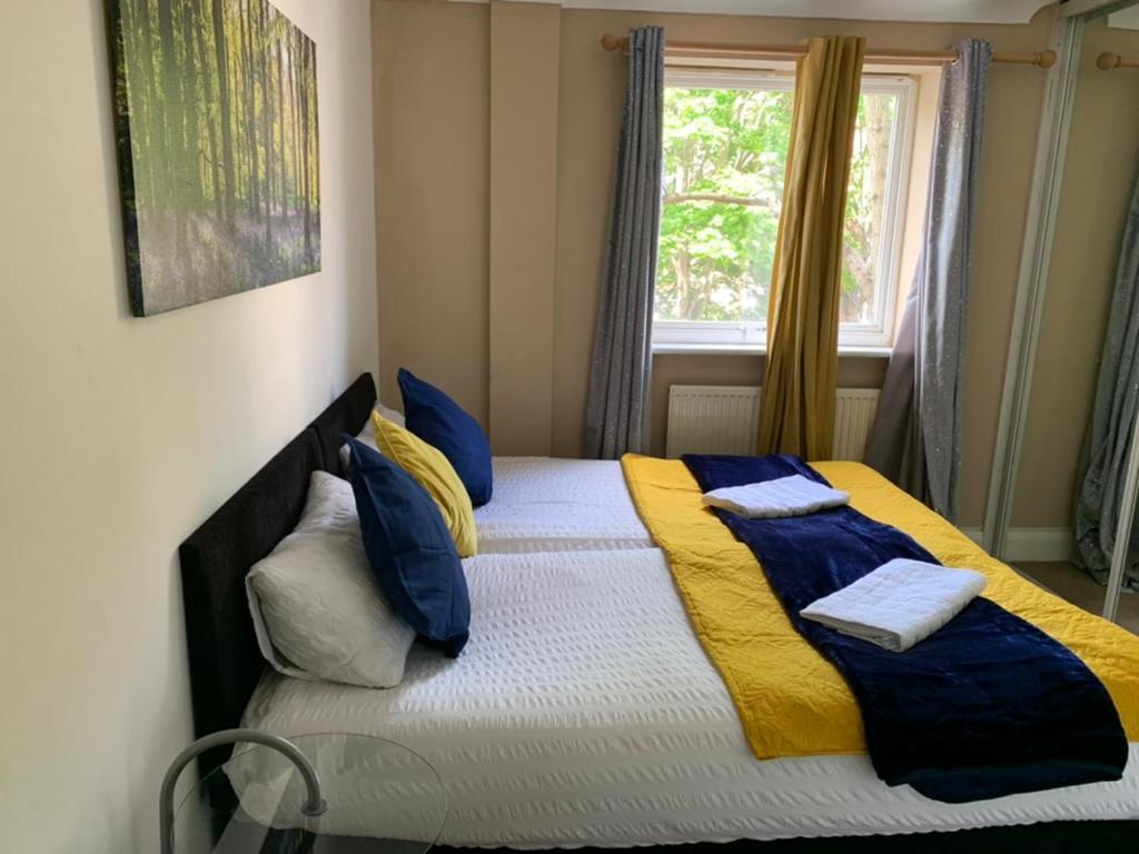 2 Bedrooms Modern Central London Apartment, Full Kitchen, 5 Minutes Tube Station Zewnętrze zdjęcie
