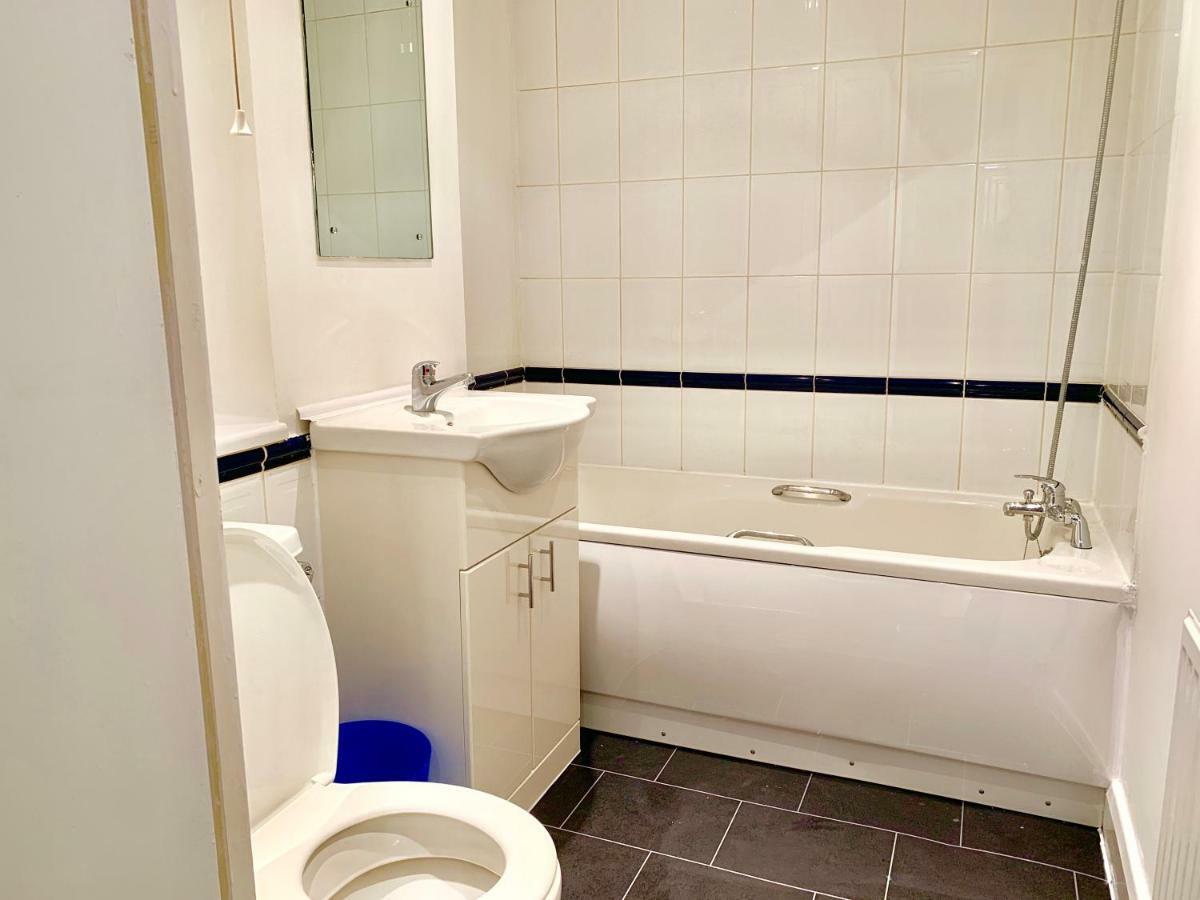 2 Bedrooms Modern Central London Apartment, Full Kitchen, 5 Minutes Tube Station Zewnętrze zdjęcie